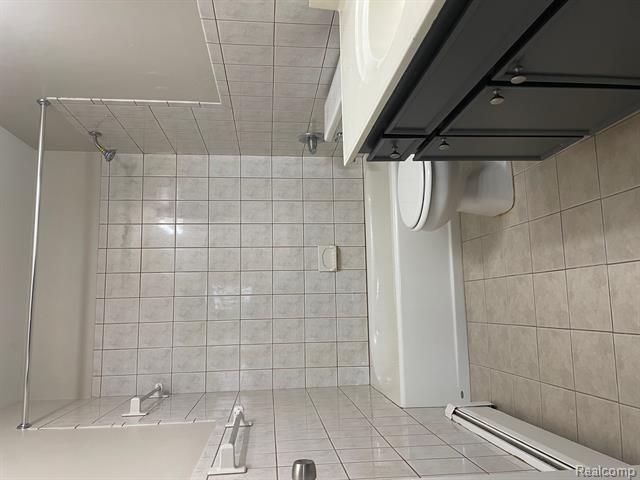 Builiding view eight for 59425 10 Mile, South Lyon, MI. 48178