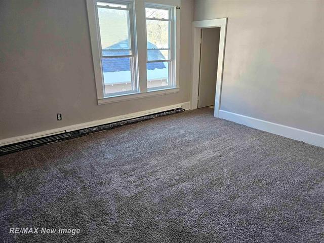 Builiding view fifteen for 505 Yale, Saginaw, MI. 48602