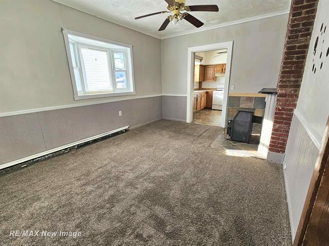 Builiding view five for 505 Yale, Saginaw, MI. 48602