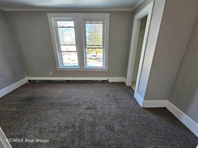 Builiding view thirty two for 505 Yale, Saginaw, MI. 48602