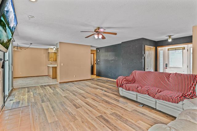 Builiding view four for 182 Twin Lakes Dr., Onsted, MI. 49265