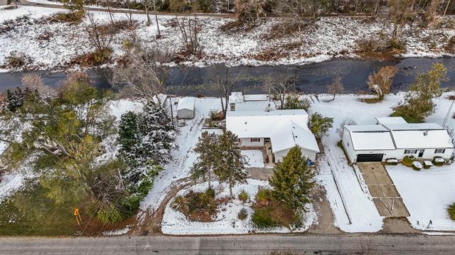 Builiding view thirty for 182 Twin Lakes Dr., Onsted, MI. 49265