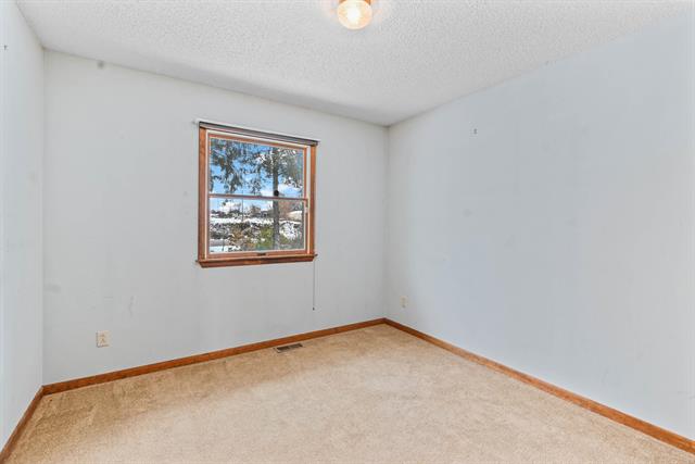 Builiding view twenty four for 182 Twin Lakes Dr., Onsted, MI. 49265