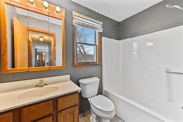 Builiding view twenty two for 182 Twin Lakes Dr., Onsted, MI. 49265