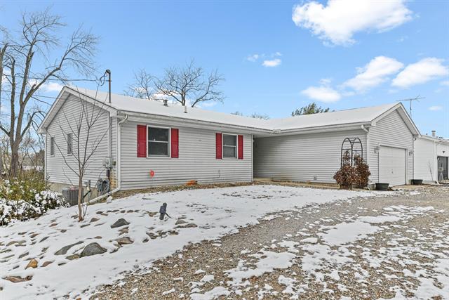 Builiding view two for 182 Twin Lakes Dr., Onsted, MI. 49265