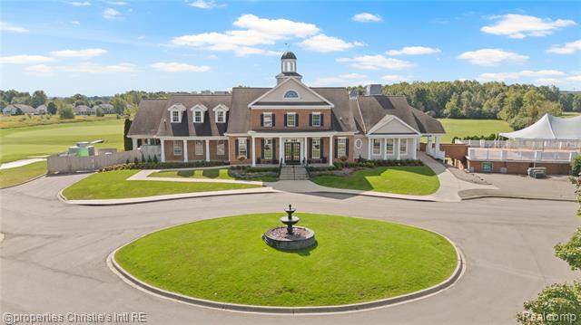 Builiding view forty seven for 6166 Natures Cove, Grand Blanc, MI. 48439