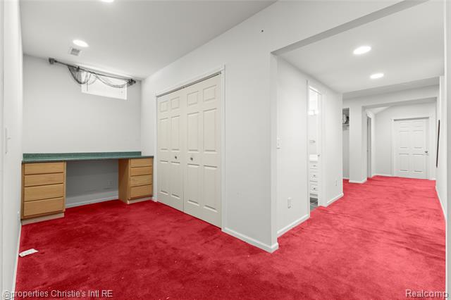 Builiding view thirty four for 6166 Natures Cove, Grand Blanc, MI. 48439