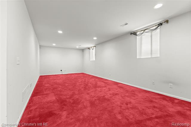 Builiding view thirty six for 6166 Natures Cove, Grand Blanc, MI. 48439