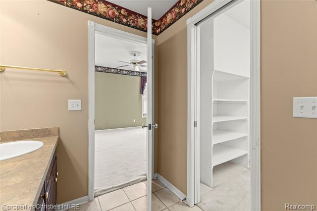 Builiding view twenty two for 6166 Natures Cove, Grand Blanc, MI. 48439