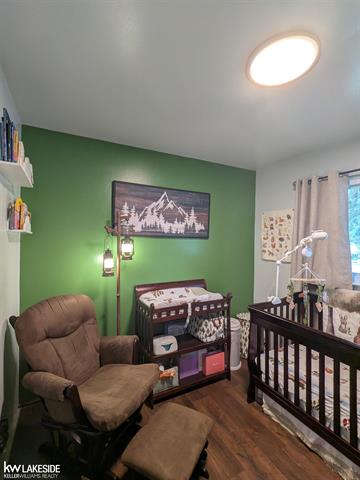 Builiding view five for 563 Metcalf, Imlay City, MI. 48444