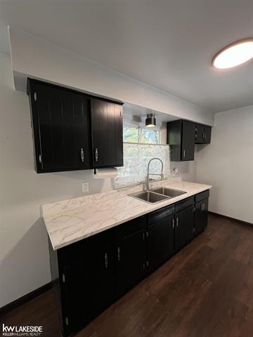 Builiding view twelve for 563 Metcalf, Imlay City, MI. 48444