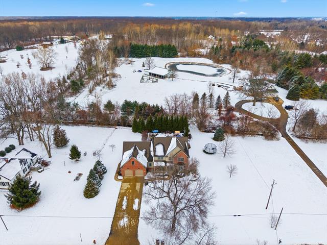 Builiding view fifty seven for 2530 Rauch, Temperance, MI. 48182