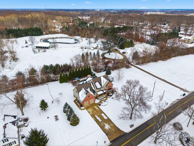 Builiding view fifty six for 2530 Rauch, Temperance, MI. 48182