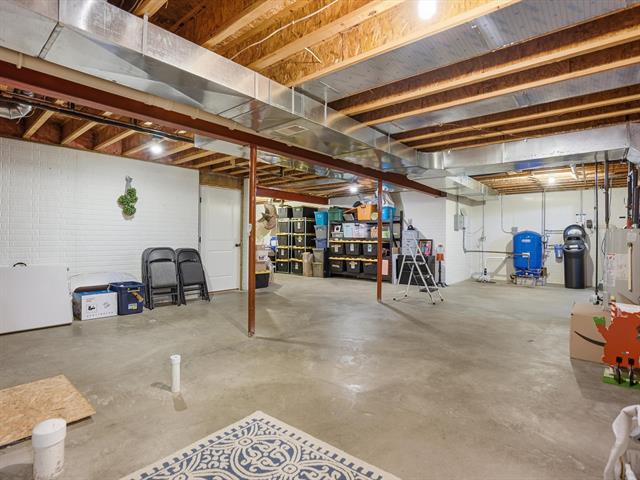 Builiding view forty seven for 2530 Rauch, Temperance, MI. 48182