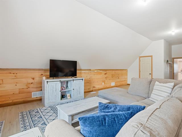 Builiding view forty two for 2530 Rauch, Temperance, MI. 48182