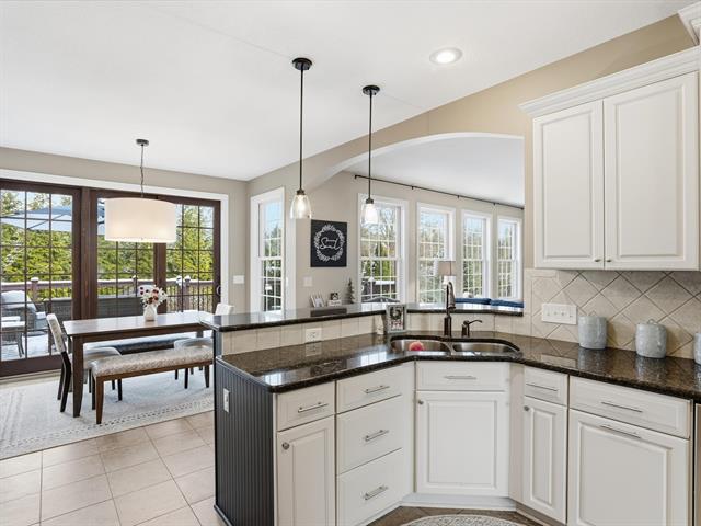 Builiding view twenty one for 2530 Rauch, Temperance, MI. 48182