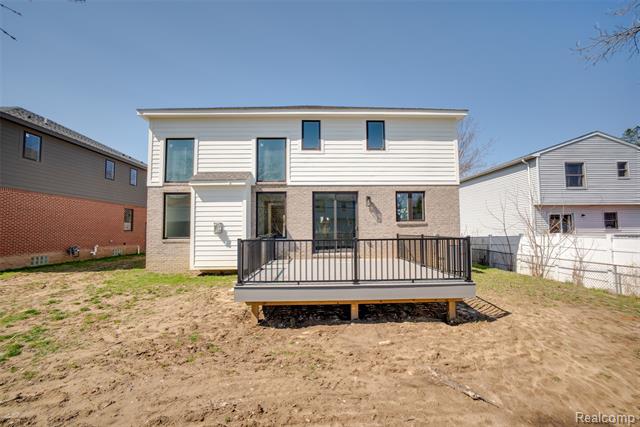 Builiding view fifty three for 2911 Walsh, Rochester, MI. 48309