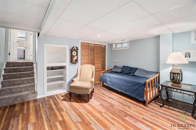 Builiding view eighteen for 446 Adaway, Ada, MI. 49301