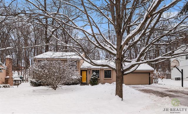 Builiding view one for 446 Adaway, Ada, MI. 49301