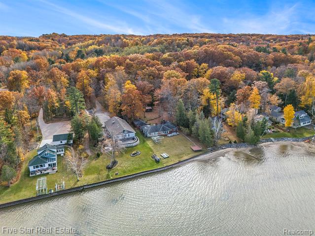 Builiding view nineteen for 3162 Crescent Beach, Manistee, MI. 49660