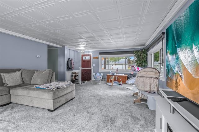 Builiding view seven for 1125 Hickory, Hillsdale, MI. 49242