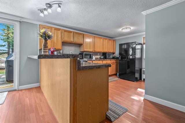 Builiding view ten for 1125 Hickory, Hillsdale, MI. 49242