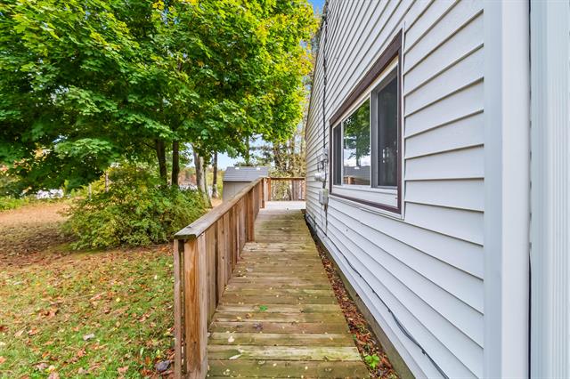 Builiding view twenty four for 1125 Hickory, Hillsdale, MI. 49242