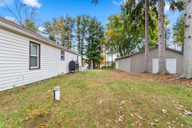 Builiding view twenty six for 1125 Hickory, Hillsdale, MI. 49242