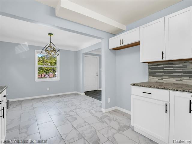 Builiding view fifteen for 20229 Prevost, Detroit, MI. 48235