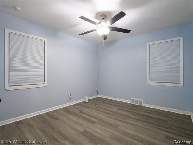 Builiding view seven for 20229 Prevost, Detroit, MI. 48235