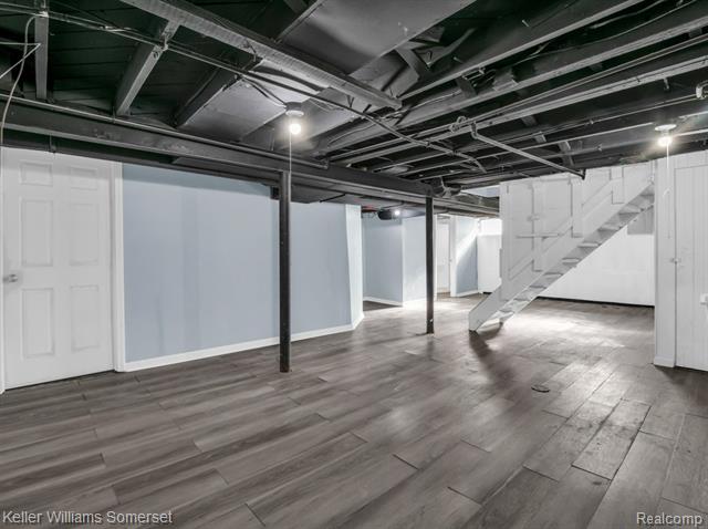 Builiding view twenty three for 20229 Prevost, Detroit, MI. 48235