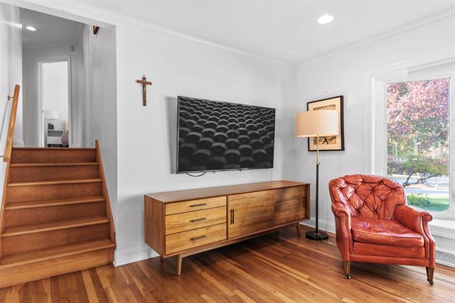 Builiding view sixteen for 48102 Mckean, New Buffalo, MI. 49117