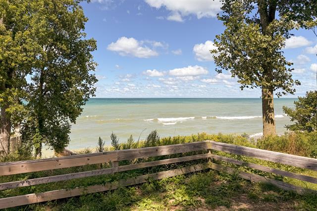 Builiding view thirty one for 48102 Mckean, New Buffalo, MI. 49117