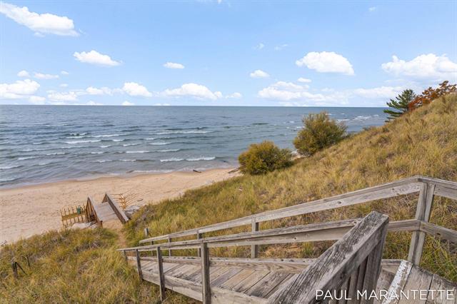 Builiding view fifty eight for 9421 Lakeview, West Olive, MI. 49460