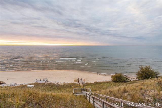 Builiding view fifty five for 9421 Lakeview, West Olive, MI. 49460