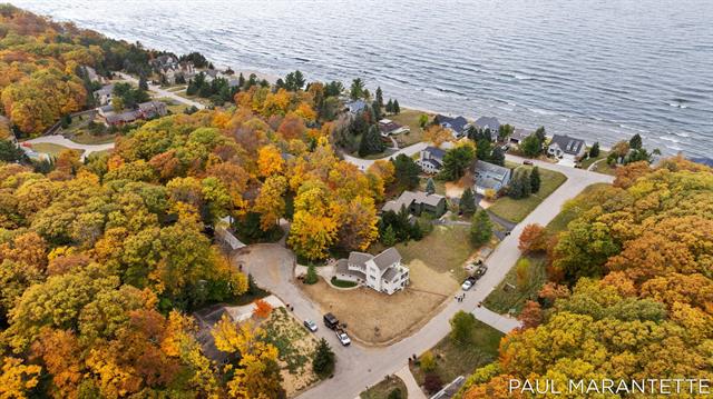 Builiding view forty nine for 9421 Lakeview, West Olive, MI. 49460