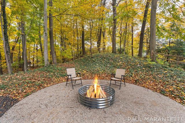 Builiding view forty seven for 9421 Lakeview, West Olive, MI. 49460