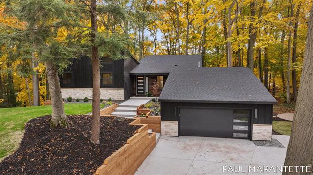 Builiding view three for 9421 Lakeview, West Olive, MI. 49460