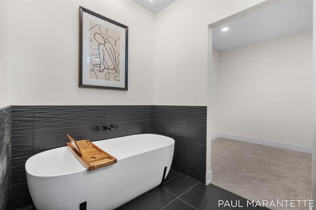 Builiding view twenty seven for 9421 Lakeview, West Olive, MI. 49460