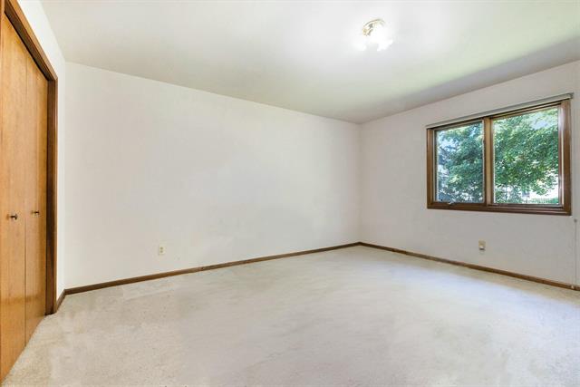 Builiding view six for 2850 Valley Spring, Caledonia, MI. 49316