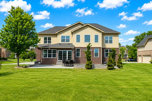 Builiding view fifty eight for 50443 Silverton, Canton, MI. 48187