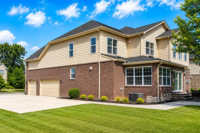 Builiding view fifty nine for 50443 Silverton, Canton, MI. 48187