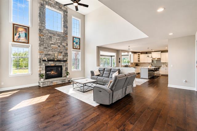 Builiding view twelve for 50443 Silverton, Canton, MI. 48187