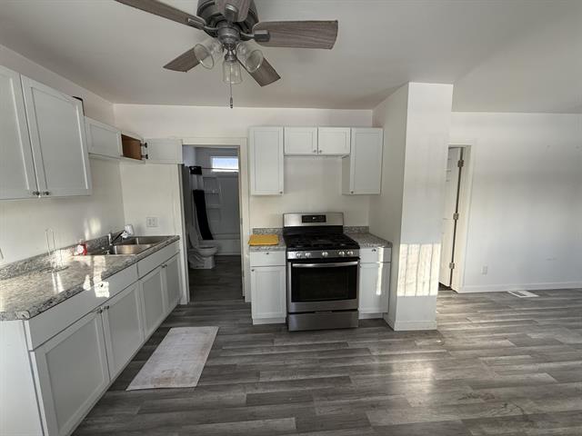 Builiding view five for 591 Mary, Muskegon, MI. 49442