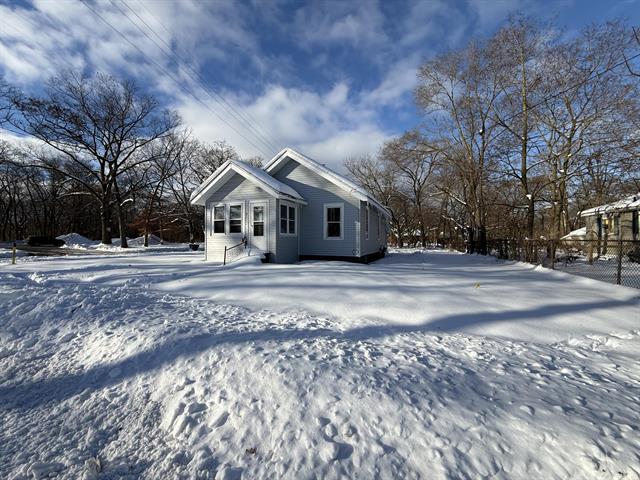 Builiding view one for 591 Mary, Muskegon, MI. 49442