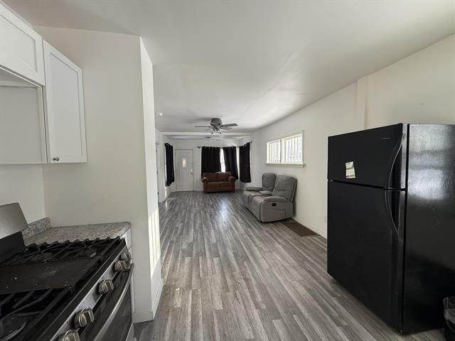 Builiding view twenty four for 591 Mary, Muskegon, MI. 49442