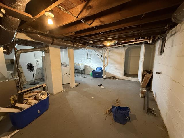 Builiding view twenty six for 591 Mary, Muskegon, MI. 49442