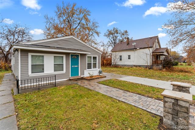 Builiding view four for 1444 Liddesdale, Detroit, MI. 48217