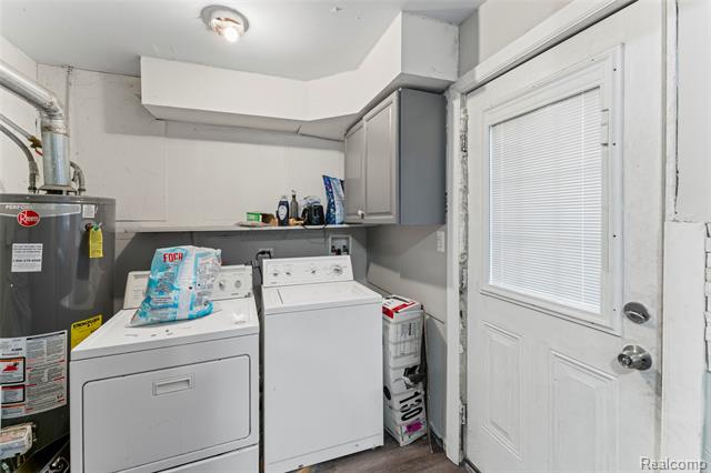 Builiding view nine for 1444 Liddesdale, Detroit, MI. 48217