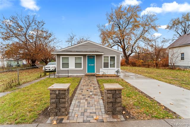 Builiding view one for 1444 Liddesdale, Detroit, MI. 48217